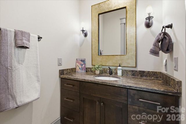 517 W CJ Thomas Road, Monroe, NC 28110