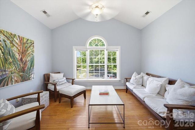 517 W CJ Thomas Road, Monroe, NC 28110