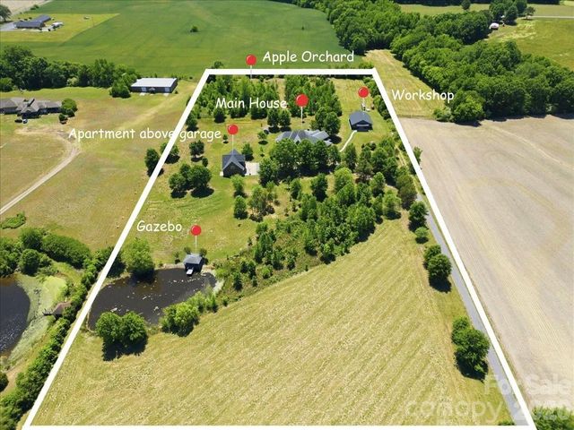 517 W CJ Thomas Road, Monroe, NC 28110