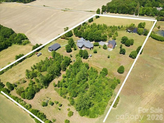 517 W CJ Thomas Road, Monroe, NC 28110