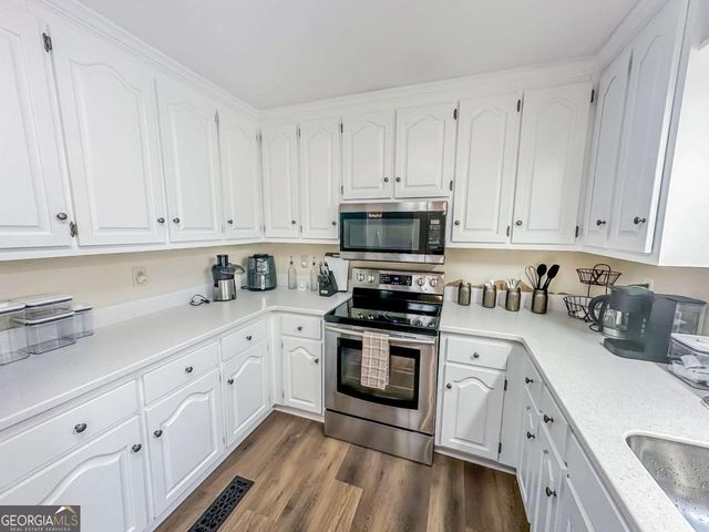 199 Amberidge Drive NW, Cartersville, GA 30121