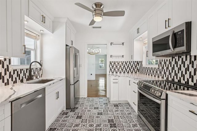 4003 W OBISPO STREET, Tampa, FL 33629