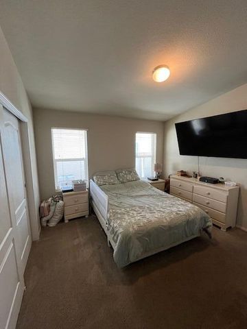 3555 S Pacific Highway SPC 11, Medford, OR 97501