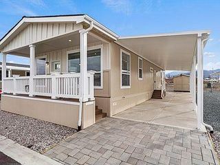3555 S Pacific Highway SPC 11, Medford, OR 97501