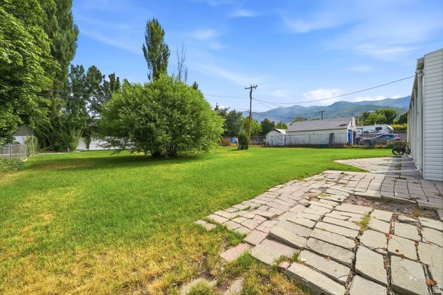 445 E 200 N, Kaysville, UT 84037