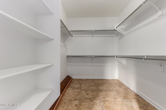 1423 E PEACH TREE Drive, Chandler, AZ 85249