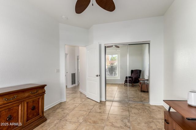 1423 E PEACH TREE Drive, Chandler, AZ 85249