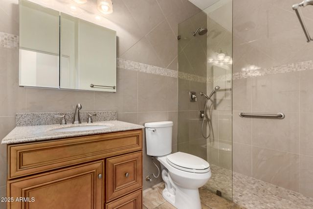 1423 E PEACH TREE Drive, Chandler, AZ 85249