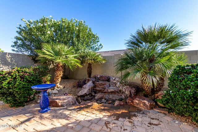 1423 E PEACH TREE Drive, Chandler, AZ 85249