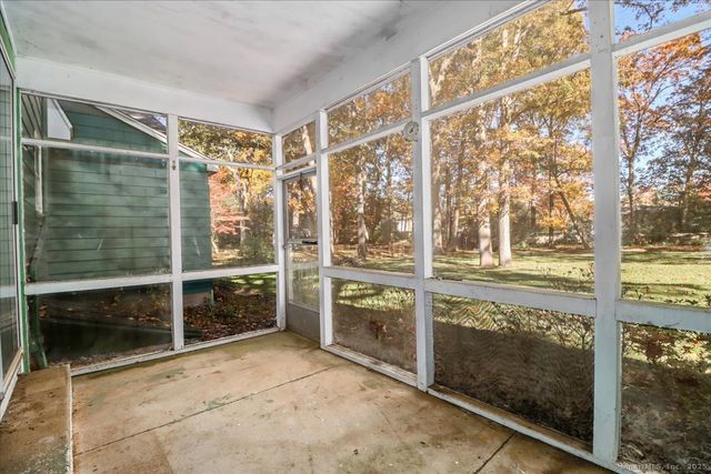 134 Brentwood Drive, Bristol, CT 06010