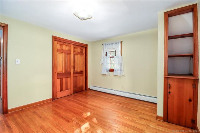 134 Brentwood Drive, Bristol, CT 06010