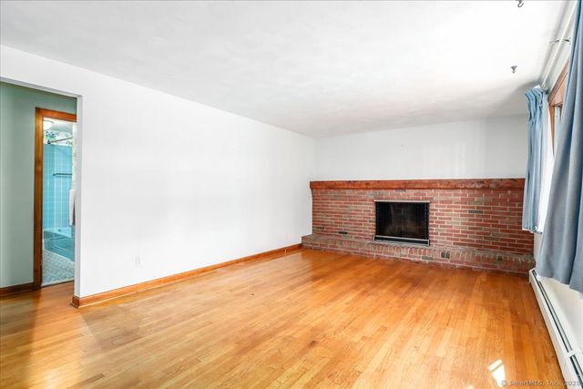 134 Brentwood Drive, Bristol, CT 06010