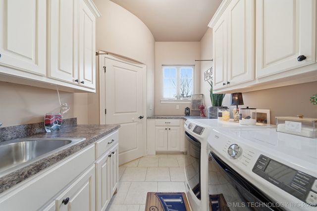 10528 S Koa Street, Jenks, OK 74037