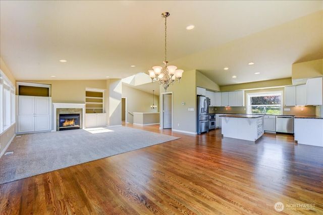 8170 Cultus Drive, Clinton, WA 98236