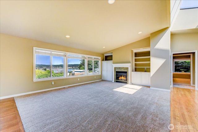 8170 Cultus Drive, Clinton, WA 98236
