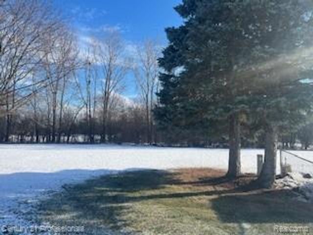 38948 Trawick Court, Sterling Heights, MI 48310