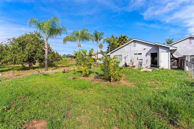 1423 25 Via Lima, Fallbrook, CA 92028