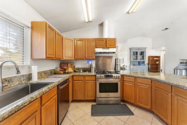 1423 25 Via Lima, Fallbrook, CA 92028