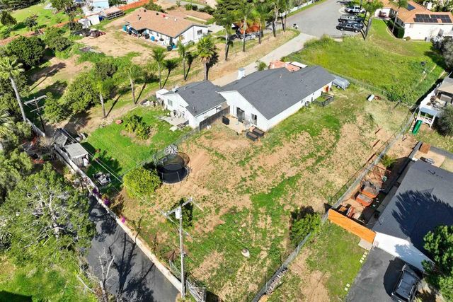 1423 25 Via Lima, Fallbrook, CA 92028