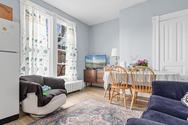 359 Maria Avenue, Saint Paul, MN 55106