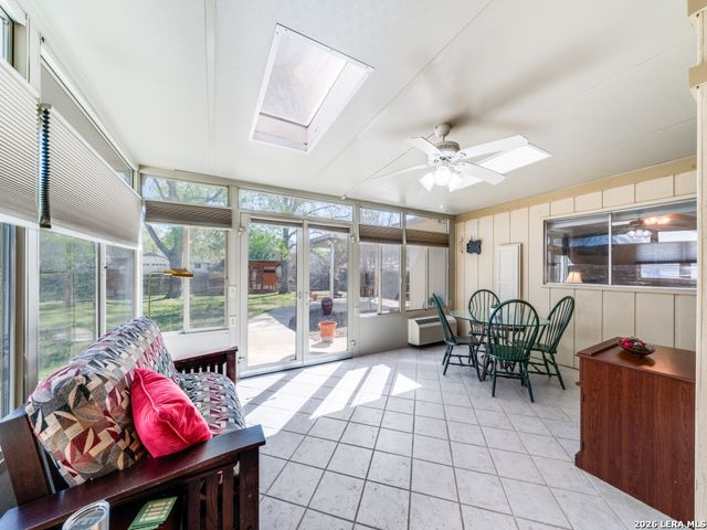 302 Cordoba, Universal City, TX 78148