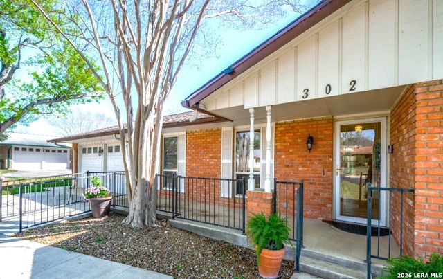 302 Cordoba, Universal City, TX 78148