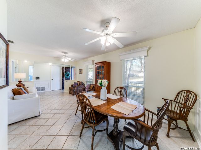 302 Cordoba, Universal City, TX 78148