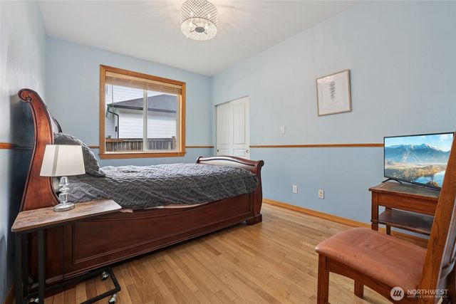 20531 193rd Avenue Ct E, Orting, WA 98360