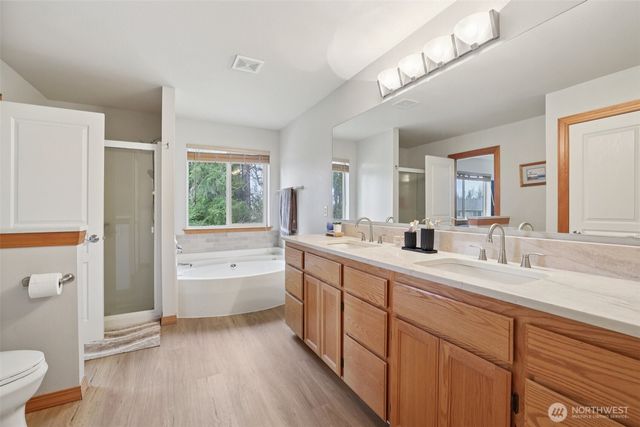 20531 193rd Avenue Ct E, Orting, WA 98360