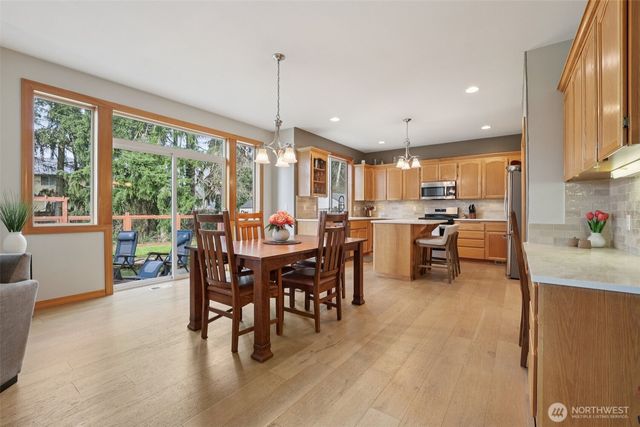 20531 193rd Avenue Ct E, Orting, WA 98360