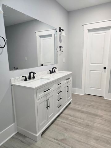 203 E George Street, Saint George, SC 29477