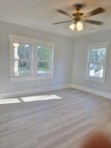 203 E George Street, Saint George, SC 29477