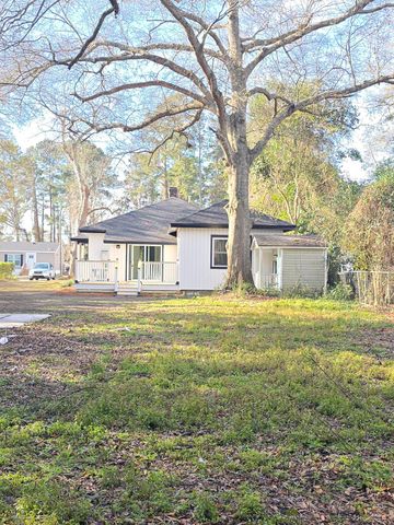 203 E George Street, Saint George, SC 29477