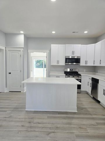 203 E George Street, Saint George, SC 29477