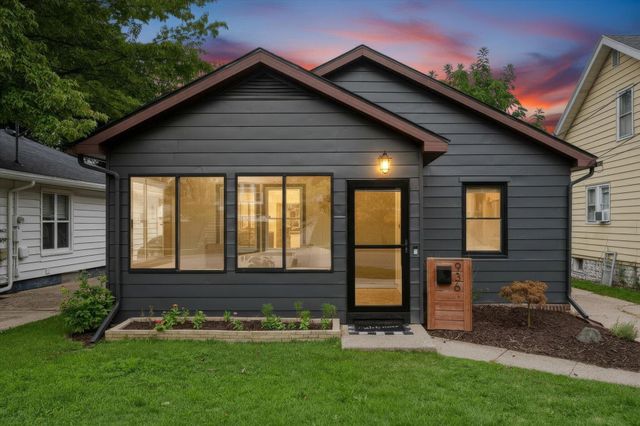 936 Valley Avenue Nw, City Of Grand Rapids, MI 49504