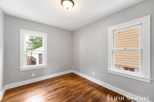 936 Valley Avenue Nw, City Of Grand Rapids, MI 49504