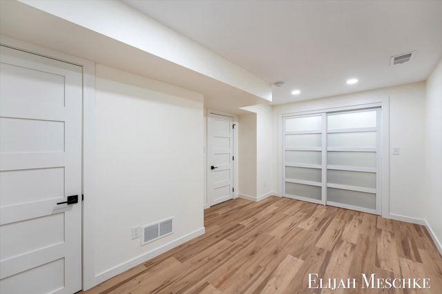 936 Valley Avenue Nw, City Of Grand Rapids, MI 49504