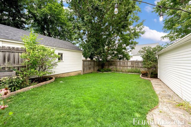 936 Valley Avenue Nw, City Of Grand Rapids, MI 49504