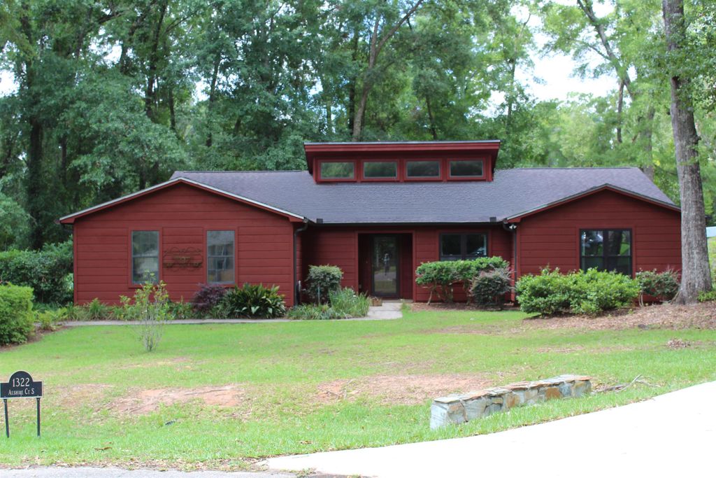 1322 Alshire Court, Tallahassee, FL 32317