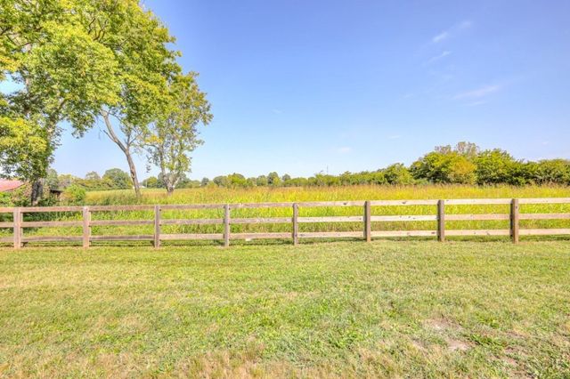 149 Brown Lane, Shelbyville, TN 37160