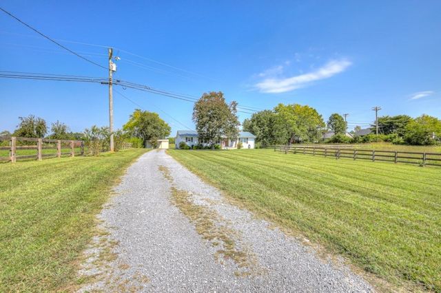 149 Brown Lane, Shelbyville, TN 37160