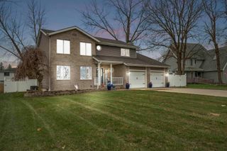 527 Britton Drive, Schererville, IN 46375