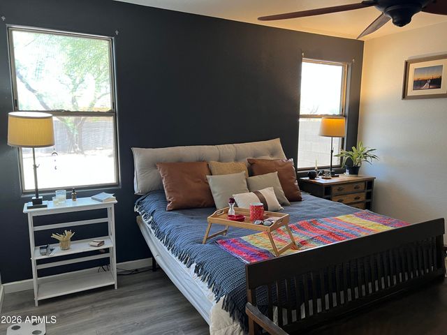 24334 W DESERT VISTA Trail, Wittmann, AZ 85361