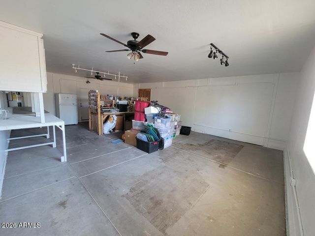 24334 W DESERT VISTA Trail, Wittmann, AZ 85361