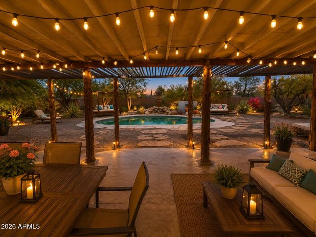 24334 W DESERT VISTA Trail, Wittmann, AZ 85361
