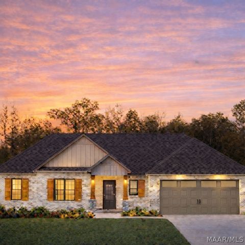 106 Della Drive, Wetumpka, AL 36093