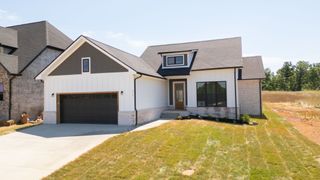 517 Foxglove Ln, Clarksville, TN 37043