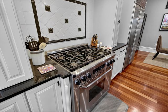 75 Delahow Street, Charleston, SC 29492