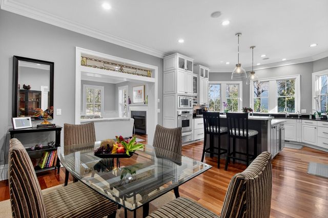 75 Delahow Street, Charleston, SC 29492