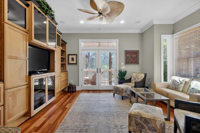 75 Delahow Street, Charleston, SC 29492